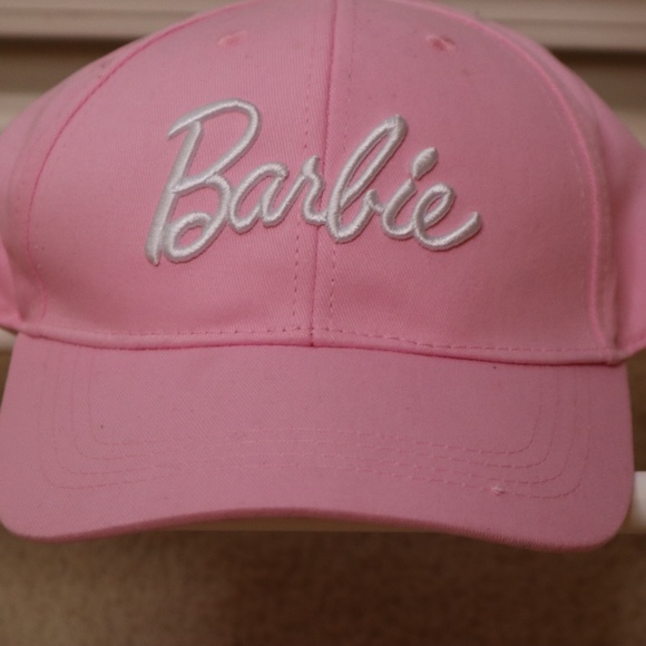 Barbie trucker hat - Picture 3 of 3